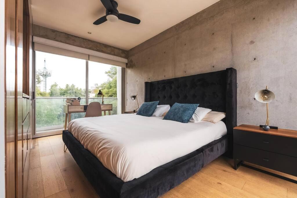 Luxury In Condesa, High Speed Wifi Mexico
